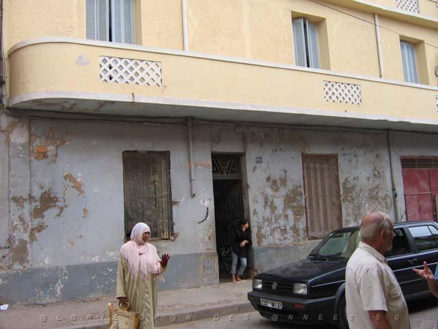 VOYAGE ORAN SEPTEMBRE 2006 68 12 sept. 06 - matin - RUE DU PRESIDENT CARNOT RUE KHALIFA BEN ABDESELAM.JPG